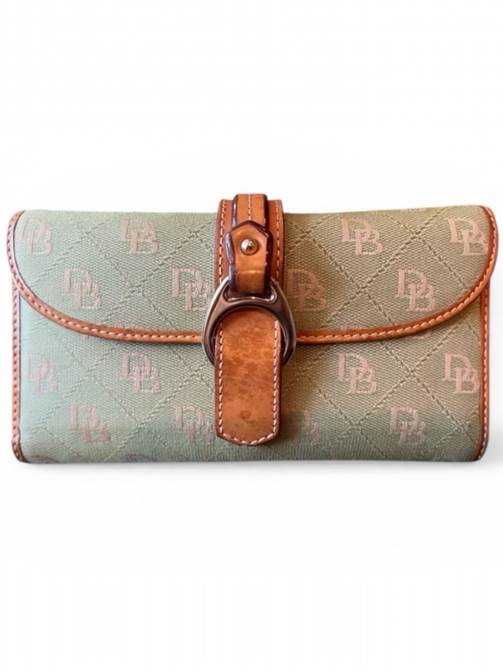 Dooney & Bourke Vintage Signature Monogram Quilted Trifold Wallet Green